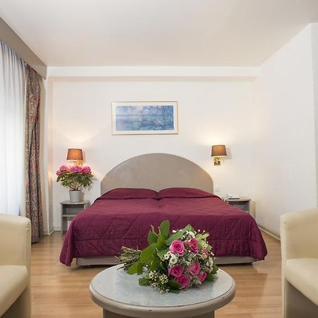 Hotel Royal Bastille Paris Exterior foto